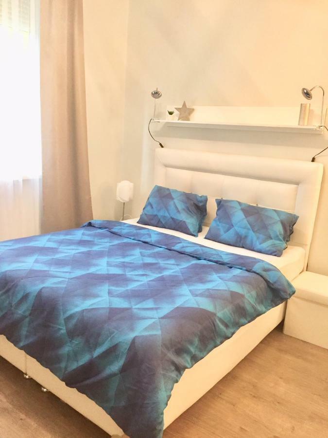 Appartement Miracle Apartman Sárvár Extérieur photo