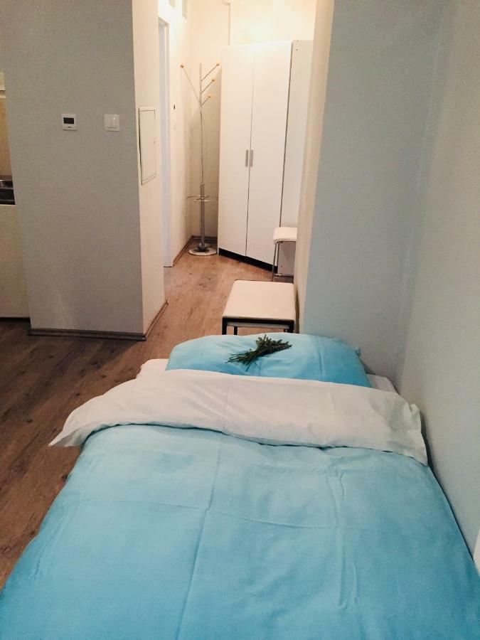 Appartement Miracle Apartman Sárvár Extérieur photo